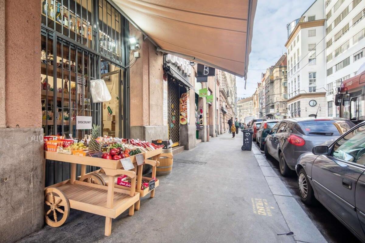 Extra Central Mini Studio - Lively Neighborhood Budapest Esterno foto
